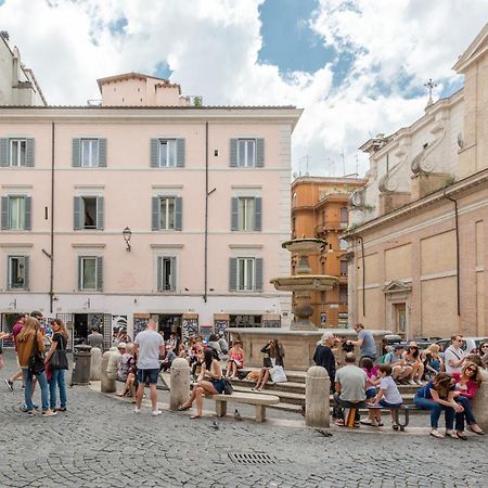 Piazzetta De' Monti Suites ローマ エクステリア 写真