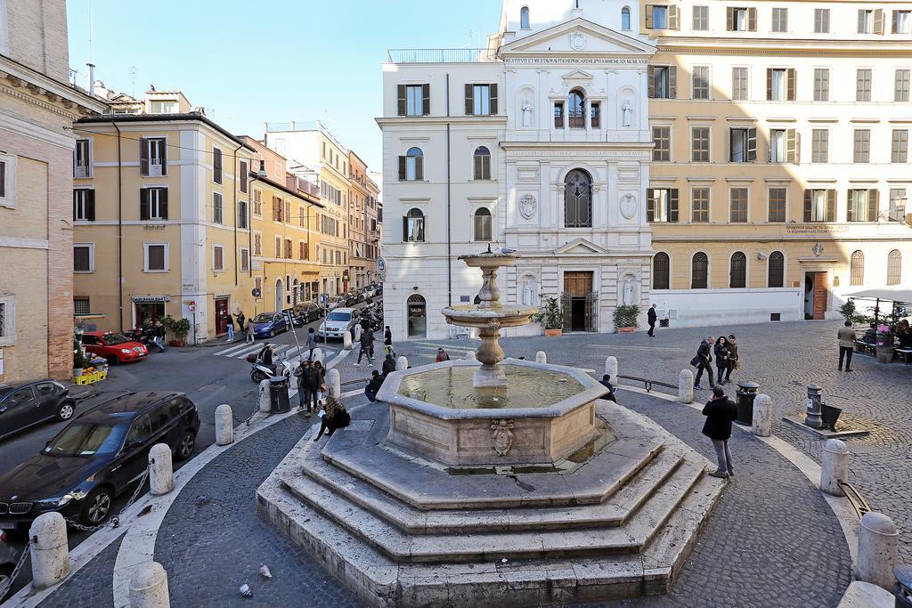 Piazzetta De' Monti Suites ローマ エクステリア 写真