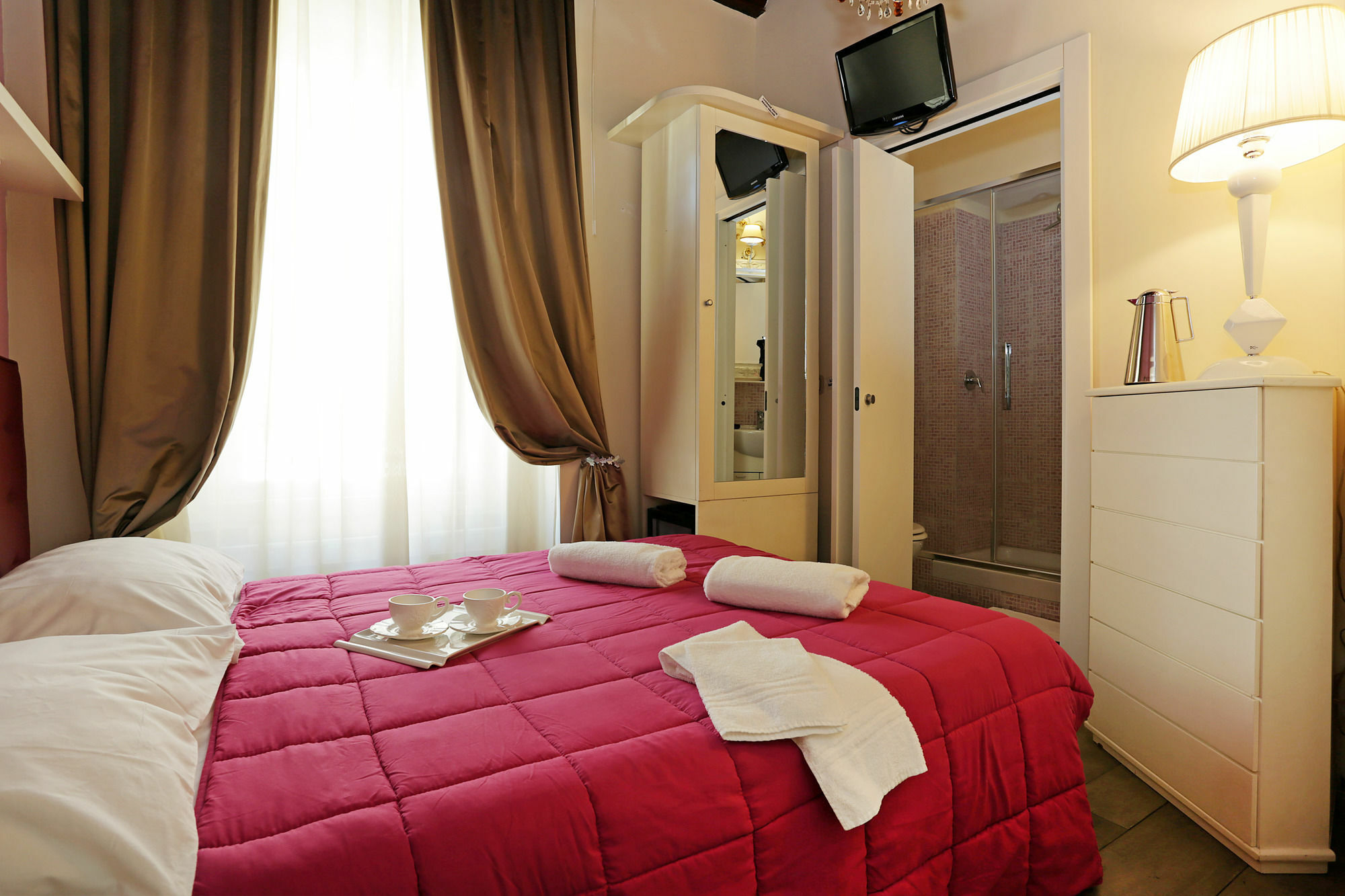 Piazzetta De' Monti Suites ローマ エクステリア 写真